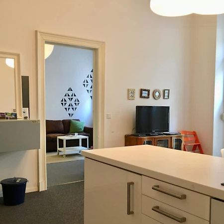 Schoenes Apartment In Prenzlauer Berg X Winskiez Berlino Esterno foto